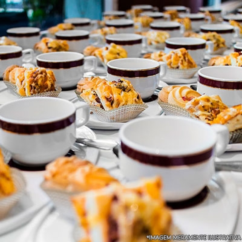 Fornecimento e entrega de café da manhã e lanche da tarde para Empresas